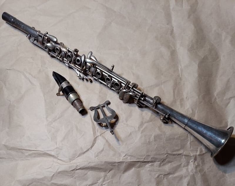 Unknown American Bb metal clarinet Silver, no case | Reverb