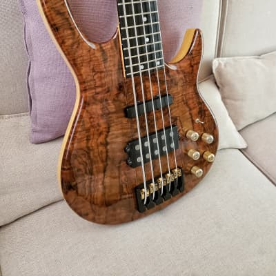 Carvin BB75 Bunny Brunel Custom Order Walnut Top & Ebony Fretboard image 9
