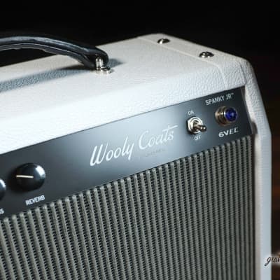 3rd Power Wooly Coats Spanky Jr. 6VEL 5W 1x10" Combo Amp – Ivory image 4
