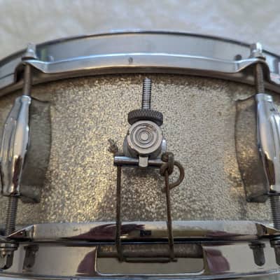 Camco Oaklawn 5x14, 8-lug snare 1960's - sparkle image 3