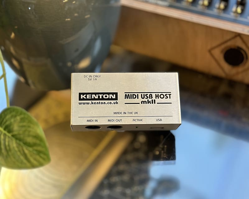 DTM・DAW KENTON MIDI USB HOST mkII Kenton MIDI USB Host MK II | Reverb Canada