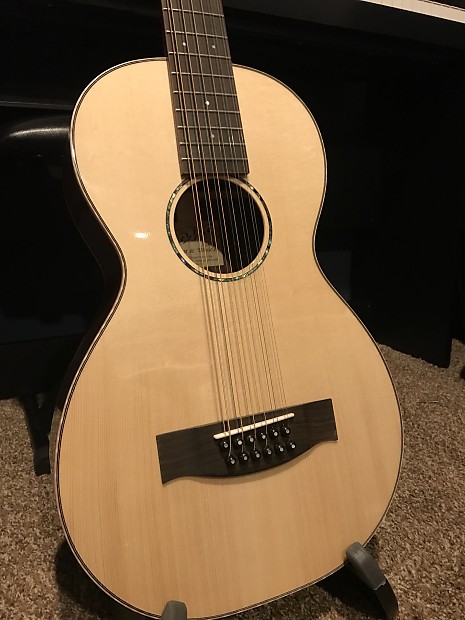 Pono 12 String Parlor Rosewood Flame Maple Binding Spruce Top