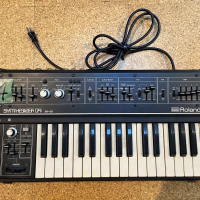 Roland SH-09 32-Key Monophonic Synthesizer 1978 - 1982 - Black