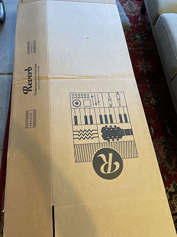 Reverb guitar deals shipping box