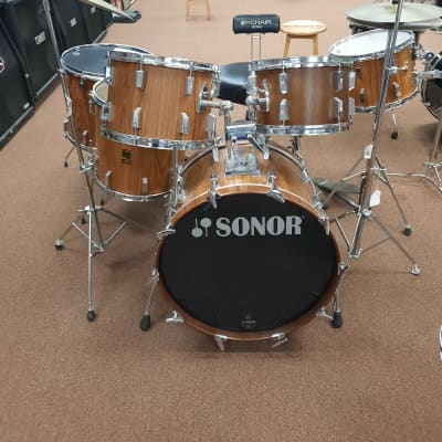 Sonor 1974 Champion Series Kit w/ Hardware in Metallic Silver