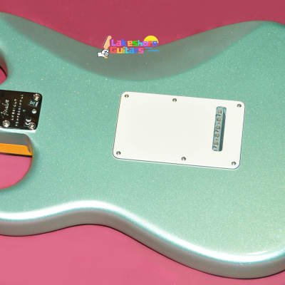 Fender American Professional II Stratocaster with Maple Fretboard 2020 - Present - Mystic Surf Green image 3