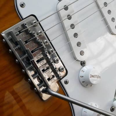Fender Stratocaster Bullet Era 3-Tone Sunburst RI image 3