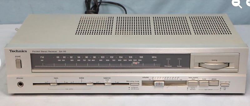 Technics SA-110 1983 - Silver  			