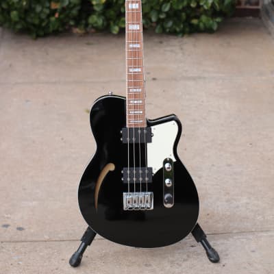 Reverend Dub King  Electric Bass in Midnight Black image 2