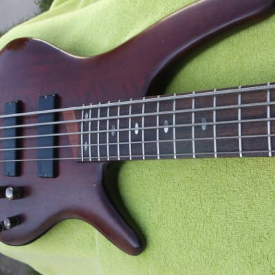 Ibanez SR505 5 String Light Weight Electric Bass Guitar with Improved Electronics and Gig Bag image 12