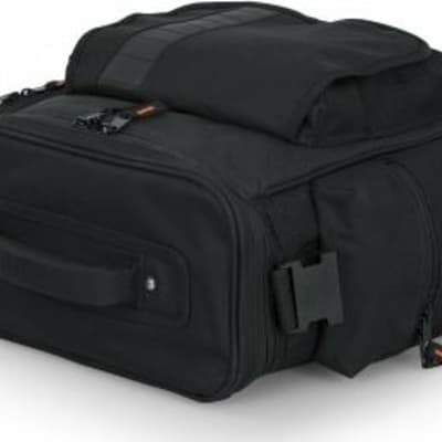 DJ Bag for 35 LPs & Serato-Style Interface image 6