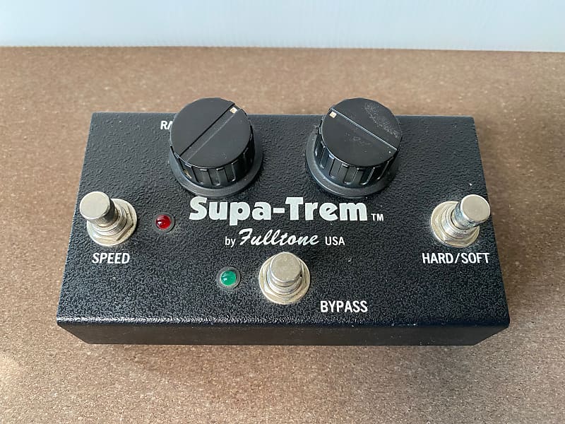 福袋特集 2024 値下げ！fulltone supa trem ギター - equipehope.com.br