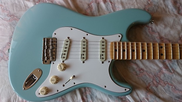 Rare Fender Yngwie Malmsteen Stratocaster Sonic Blue 2008-2011