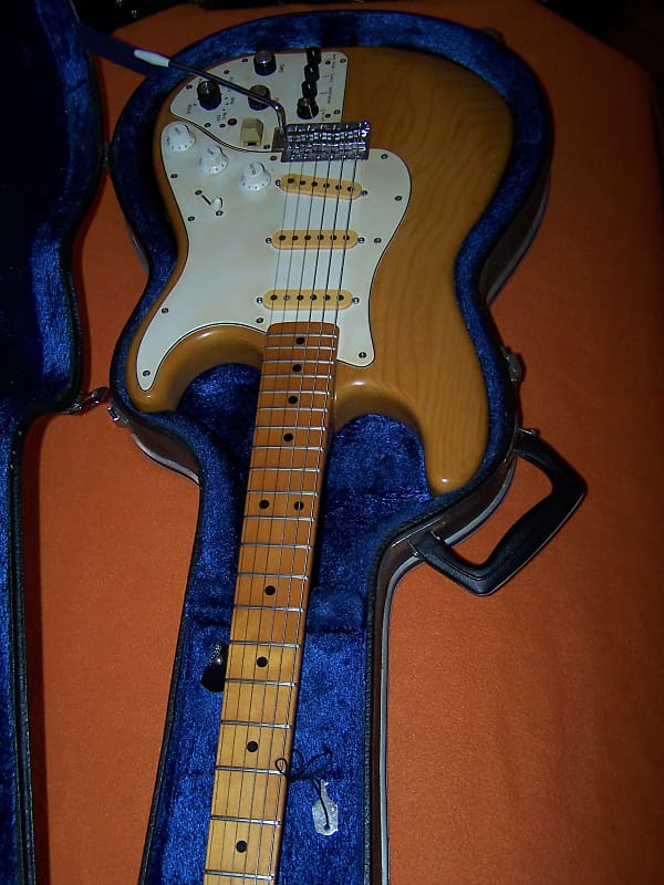 Rare Vintage 70s - Fresher Straighter Protean Series (FS-686