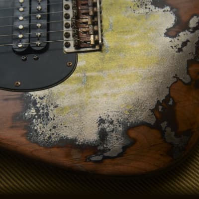 Fender Stratocaster Heavy Relic Nitro Silver Sparkle O Black HSS Custom image 12