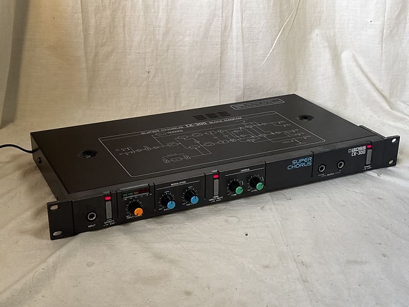 Boss CE-300 Super Chorus | Reverb