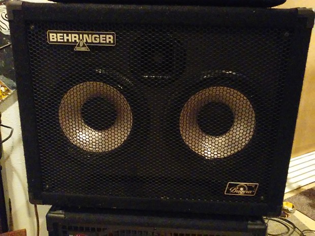 Behringer Ultrabass BA210 Bass cabinet with Brugera Aluminum