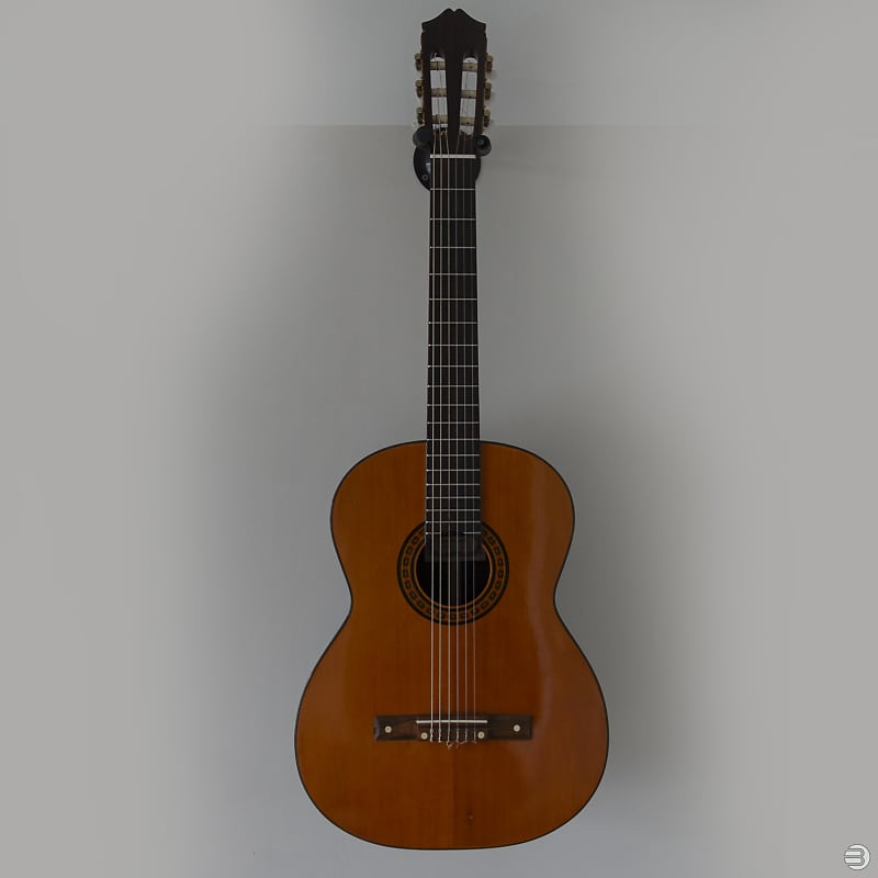 Kawai G-200 (French Market) - Made in Hamamatsu, Japan - 1970's