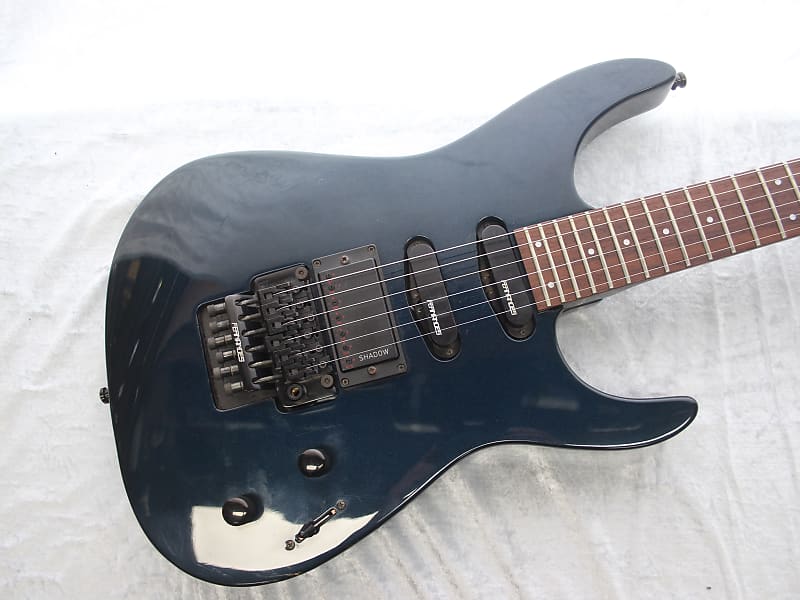 Fernandes Blue Sparkle HSS Superstrat w/Shadow Humbucker