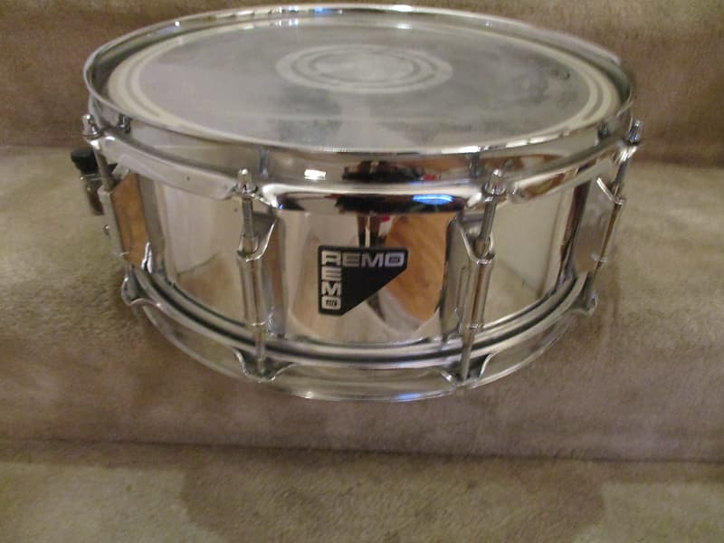 Remo Vintage Quadura Snare Drum, Acousticon Shell, 10 Lugs, Dual Throw Offs  - Excellent!