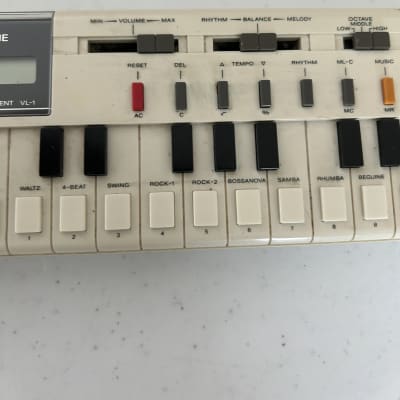 Casio VL-1 VL-Tone 29-Key Synthesizer Keyboard 1979 - 1984 - White image 4