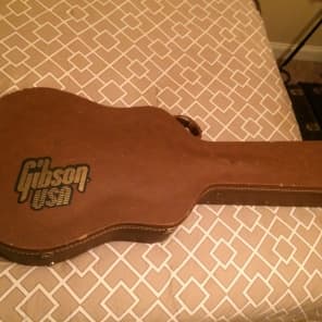Gibson USA Vintage Hardshell Case Fits  Songwriter, Hummingbird, J45, and J50  Dreadnought models! image 2