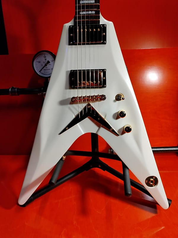 DBZ CAVALLO(カバロ) ST-FR フライングV ガンメタル DBZ / Dean Zelinsky Cavallo ST-FR Flying V | Reverb