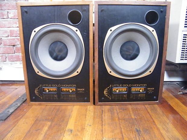 Tannoy LGM 12 LITTLE GOLD MONITORS Refoamed by O.C Speaker Co. 1980 s