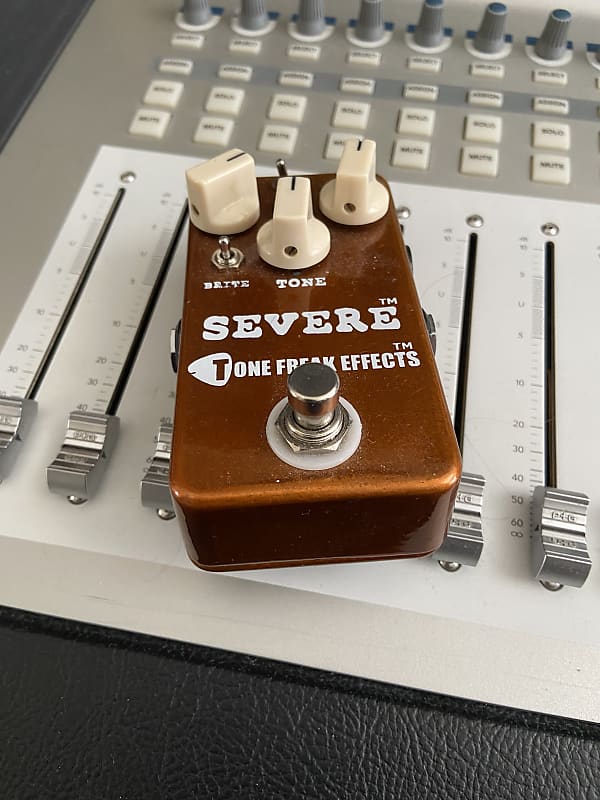 Tone Freak Effects Severe distortion pedal | Reverb