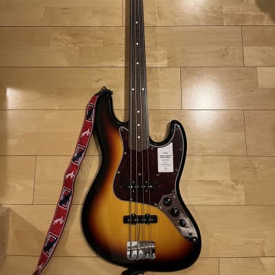 Made in Japan Traditional 60s Fender Jazz Bass Fretless | Reverb