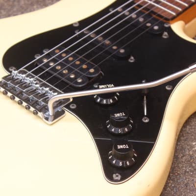 1987 Yamaha Session II 512P Vintage Stratocaster (Made in 1987 Yamaha Session II 512P Vintage Stratocaster (Made in