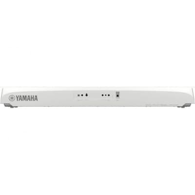 Yamaha DGX-670 WH Digital Piano - Portable & Versatile image 2