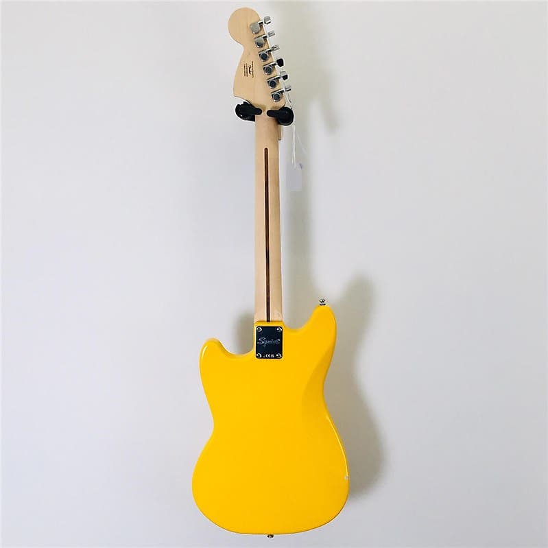 Squier FSR Bullet Competition Mustang HH Graffiti Yellow Squier FSR Bullet Competition Mustang HH Graffiti Yellow