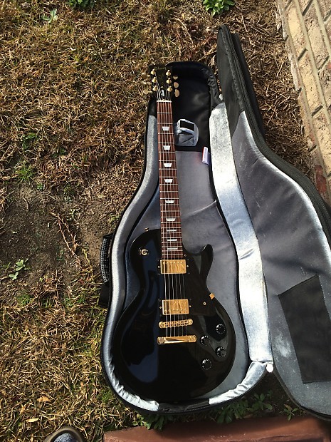 Gibson Les Paul Studio 1999 Black / Gold hardware electric