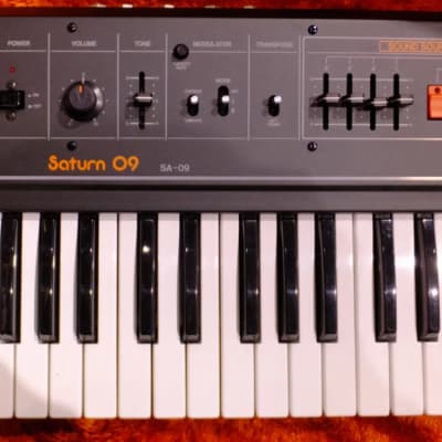 Roland SA-09 Saturn 09 44-Key Synthesizer 1980 - 1982 - Black