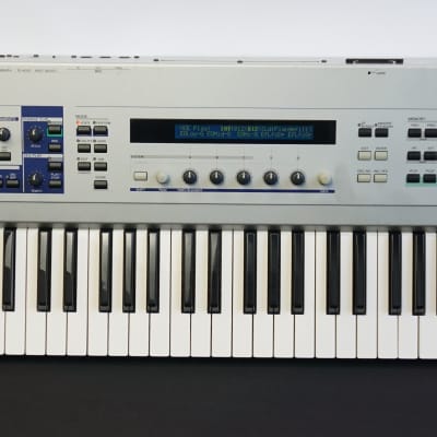 Yamaha CS6X 90's Polyphonic Synthesiser W/ MIDI & Effects - 100V