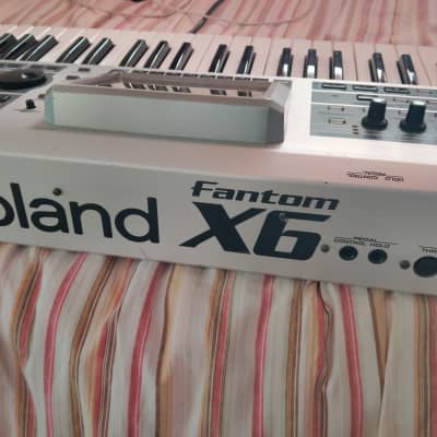 Roland Fantom X6 image 3