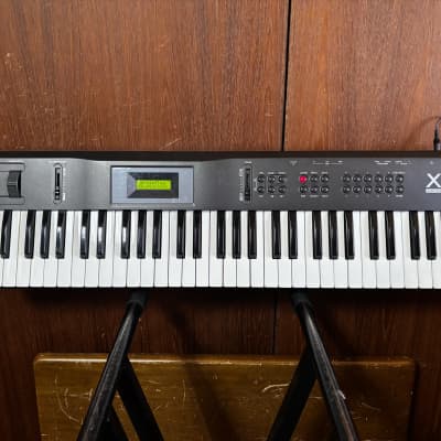 Korg X5D MUSIC SYNTHESIZER 01/w series w/ power supply New internal battery!