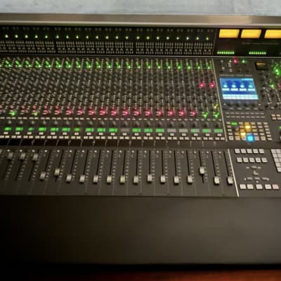 Solid State Logic AWS 900+ 24-Channel 8-Bus Console with DAW Control 2009 - 2010 - Grey image 4