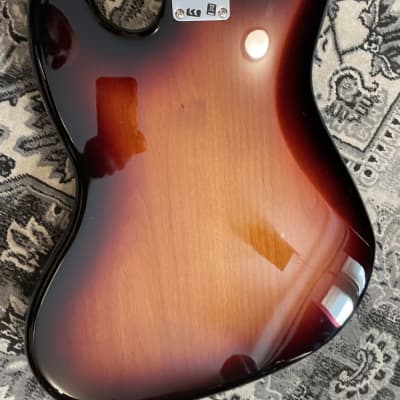 Fender Vintera '60s Jazz Bass with Pau Ferro Fretboard 2019 - Present - 3-Color Sunburst MX22170967 image 7
