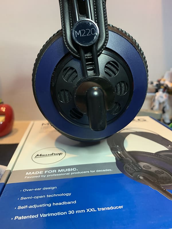 Akg cheap m220 headphones