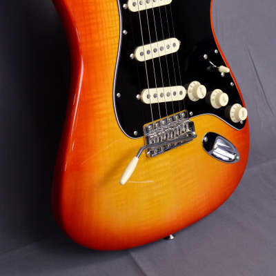 ~MINT~ Fender Rarities Flame Ash Top Stratocaster Plasma Red Burst ~Like NEW~ Bird's-eye Maple Neck image 5