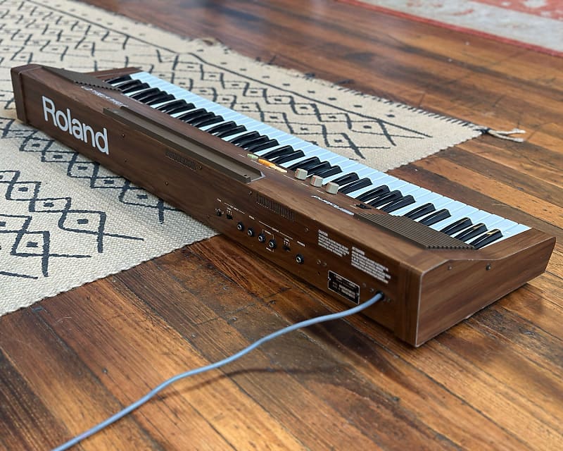 Roland HP-70 Piano Plus | Reverb
