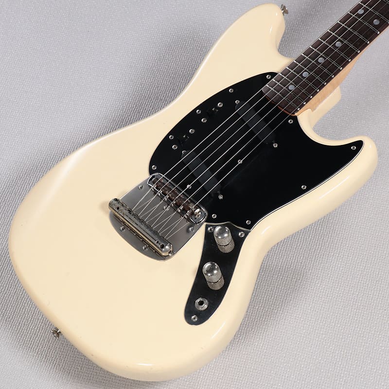 FERNANDES FMT-50ムスタング 石ロゴ エレキギター FERNANDES FMT-50ムスタング 石ロゴ エレキギター 一部整備済