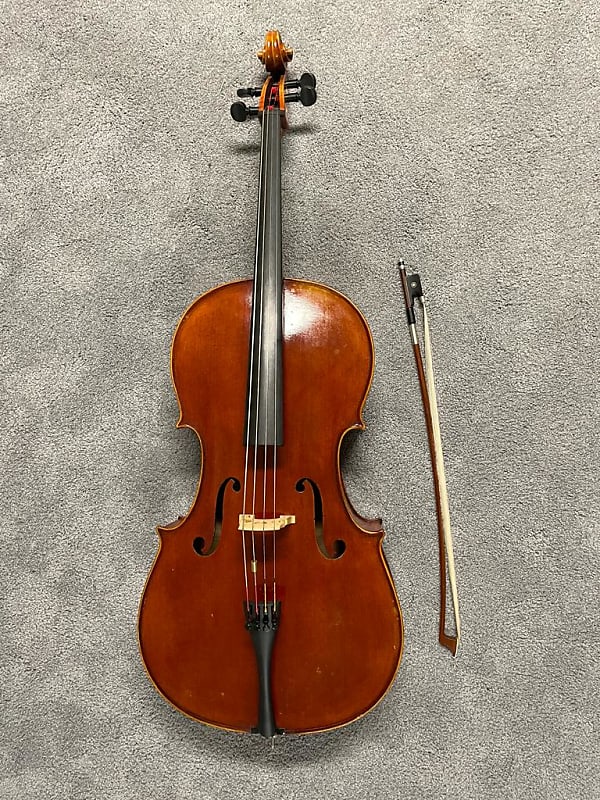 Jay Haide 3/4 size cello with Eric Steiner horse hair bow and polycarbonate  case