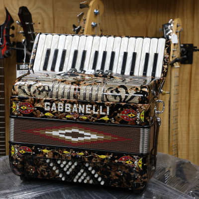 Gabbanelli (30 Treble Key, 32 Bass Button) image 4