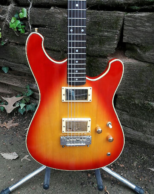 Mako Traditionals TX-2 White 1980s – Chicago Music Exchange