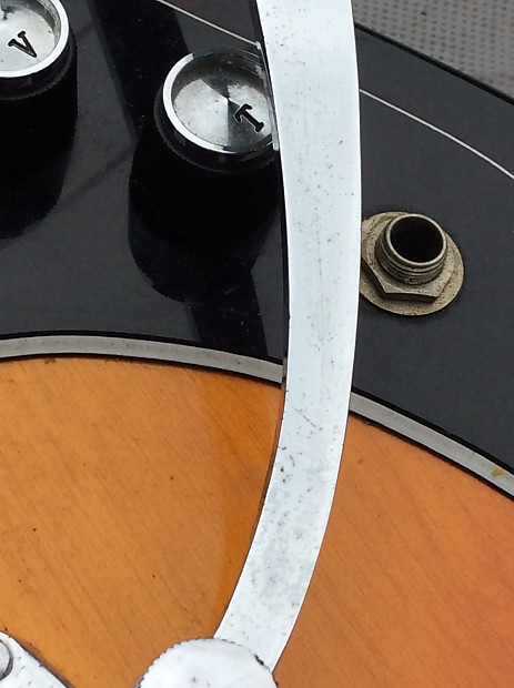 Heit Deluxe String Electric Guitar with Tremolo Pickups Color  Sunburst 1960s