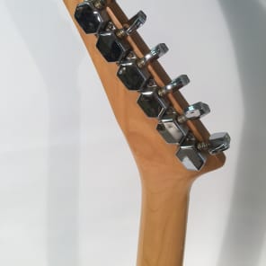 Starforce 8003 Pointy headstock 1980s guitar image 5