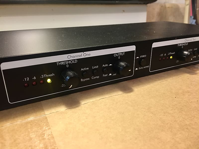 ART / DUAL LEVELAR コンプレッサー ART Dual Levelar VLA TUBE COMPRESSOR / Leveling Amplifier